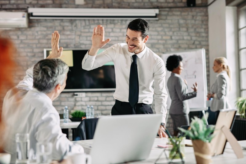 reconocimiento de logros como estrategia en la retencion de talento