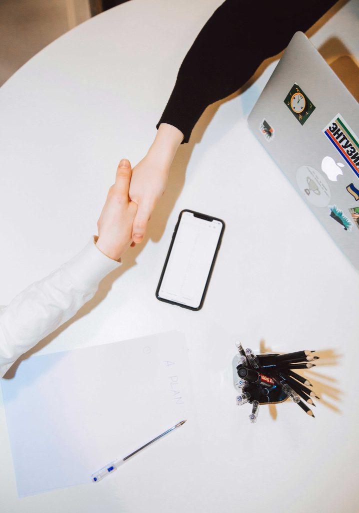 ¿Cómo adaptar tu comunicación B2B a diferentes segmentos de clientes? 3 agencia comunicacion b2b clientes